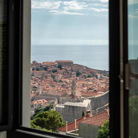 Daire La Dolce Luxury Penthouse With Rooftop Pool & Sea View *