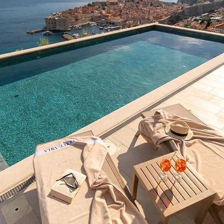 דירה La Dolce Luxury Penthouse With Rooftop Pool & Sea View